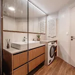 Premium Suite, River & Old Town View,free Parking Διαμέρισμα Μπρατισλάβα
