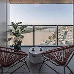 Апартаменты Premium Suite, River & Old Town View,free Parking