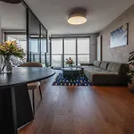 Апартаменты Premium Suite, River & Old Town View,free Parking