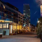 Premium Suite, River & Old Town View,free Parking アパート *