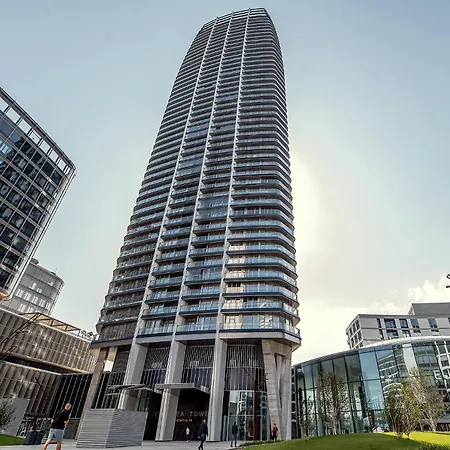 Premium Suite, River & Old Town View,free Parking