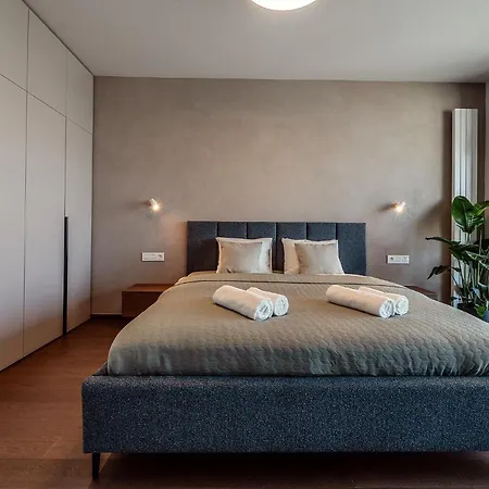 Premium Suite, River & Old Town View,free Parking Appartement *