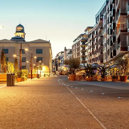 Premium Suite, River & Old Town View,free Parking Appartement *