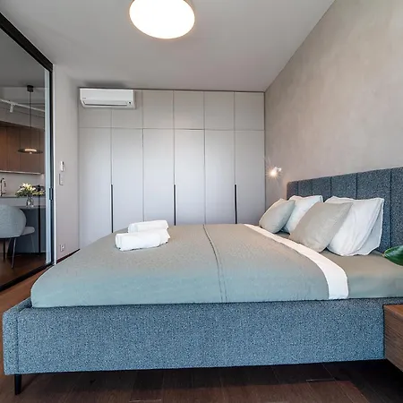 Premium Suite, River & Old Town View,free Parking アパート ブラチスラヴァ