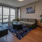 Premium Suite, River & Old Town View,free Parking