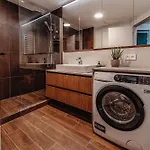 Premium Suite, River & Old Town View,free Parking