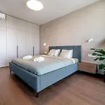 Apartamento Premium Suite, River & Old Town View,free Parking