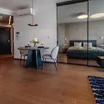 Premium Suite, River & Old Town View,free Parking