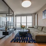 Premium Suite, River & Old Town View,free Parking