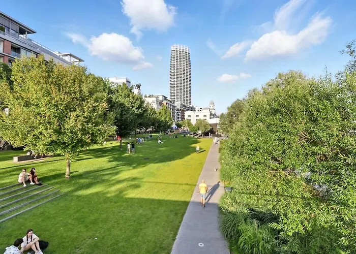 شقة Premium Suite, River & Old Town View,free Parking