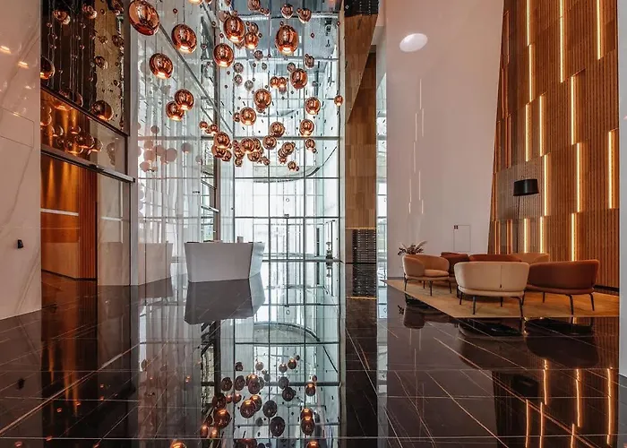 Premium Suite, River & Old Town View,free Parking * براتسيلافا