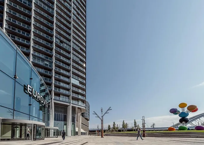 Premium Suite, River & Old Town View,free Parking *